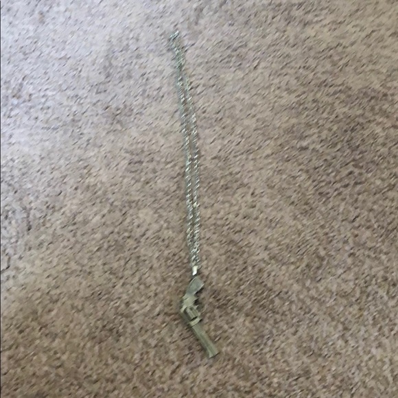 Magnum Necklace - Picture 3 of 3